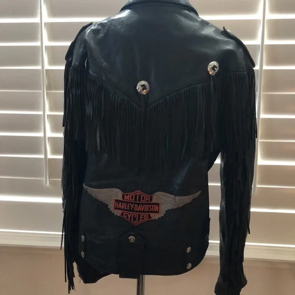 Ladies fringed leather jacket circa 1987 - Picture 2 of 13